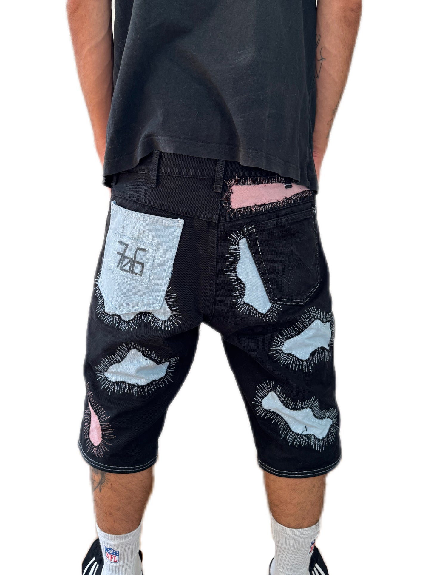 Upcycled denim shorts (babyblue/pink)
